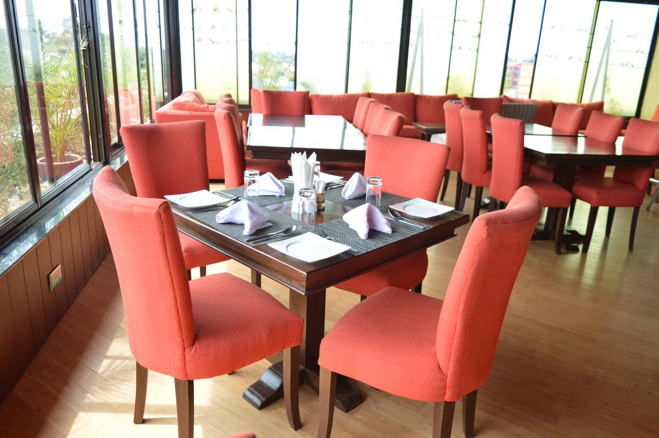 Cranes Suites Kitale Exterior foto